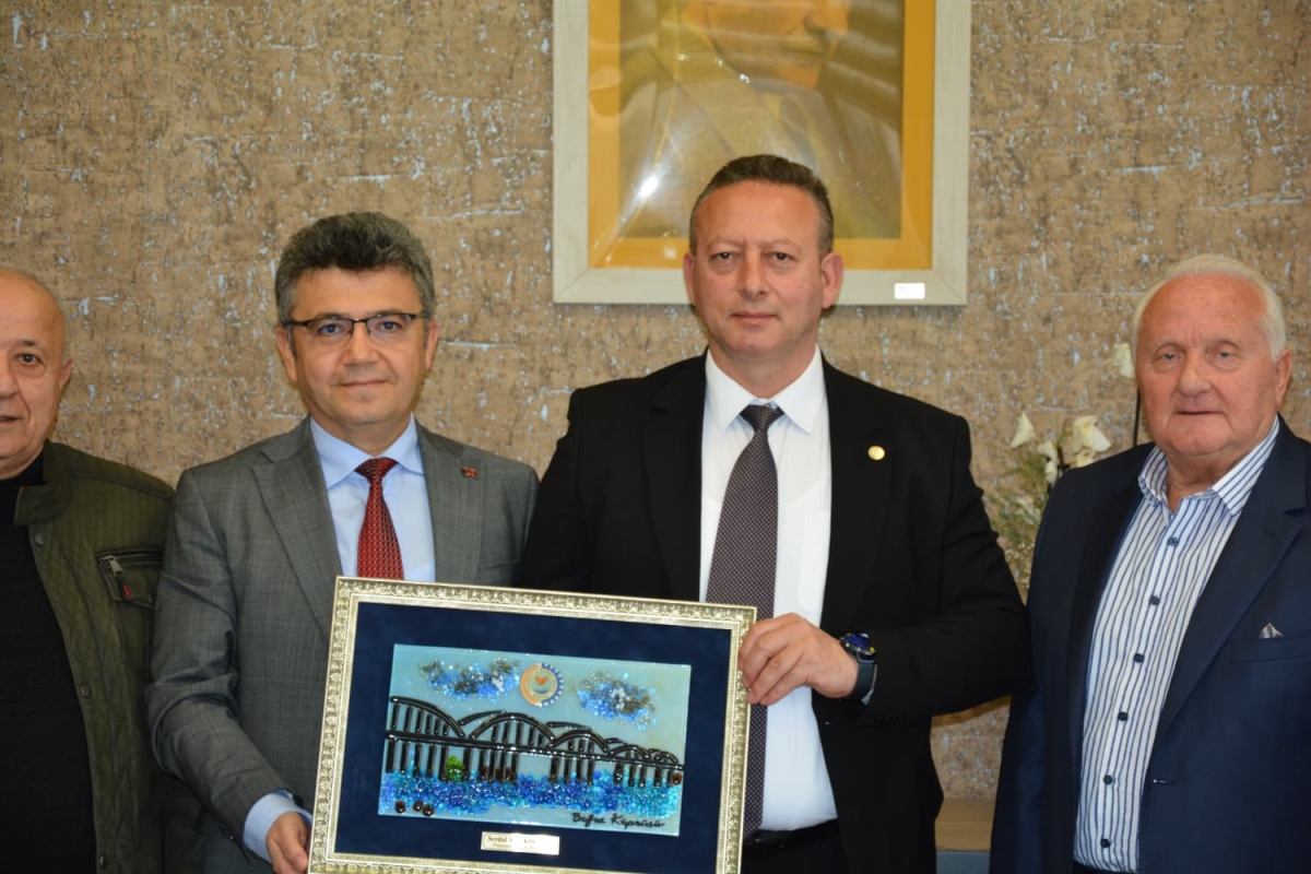 Başkan Kocabaş’tan Bafra Eczacılık Fakültesi’ne Ziyaret