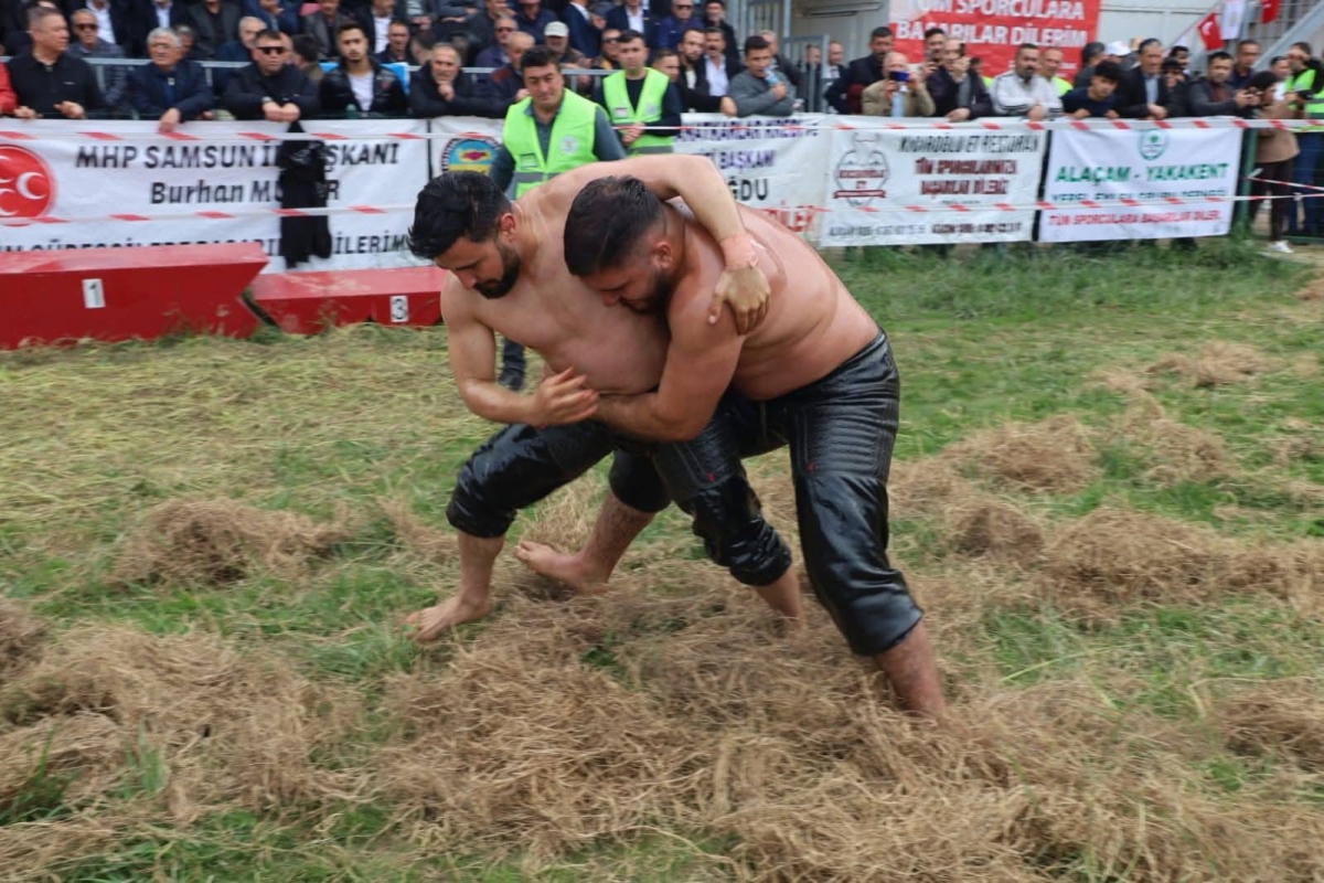 633. Alaçam Geyikkoşan Hıdırellez Yağlı Pehlivan Güreşleri Tamamlandı
