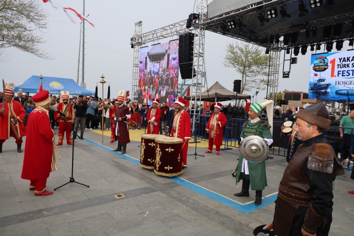 Yakakent 1. Türk Somonu Hasat Şenliği’ne Yoğun İlgi