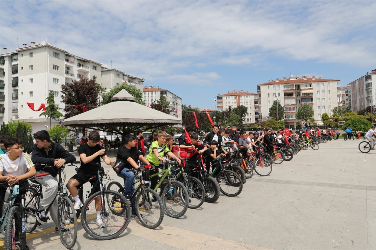 Bafra’da 19 Mayıs Coşkusu Pedallara Yansıdı