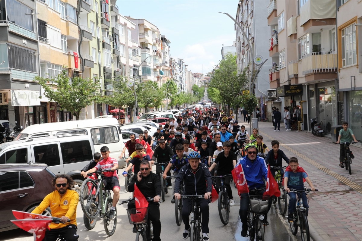 Bafra’da 19 Mayıs Coşkusu Pedallara Yansıdı