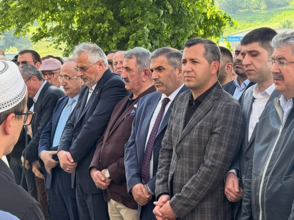 Alaçam’da Hadi Uyar’a Son Görev