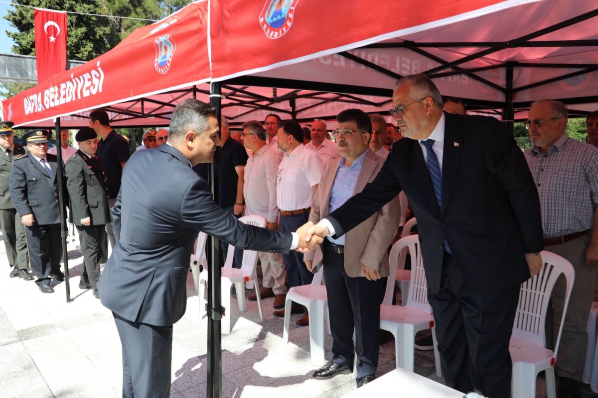 Bafra’da Şehitler Kabirleri Başında Dualarla Anıldı