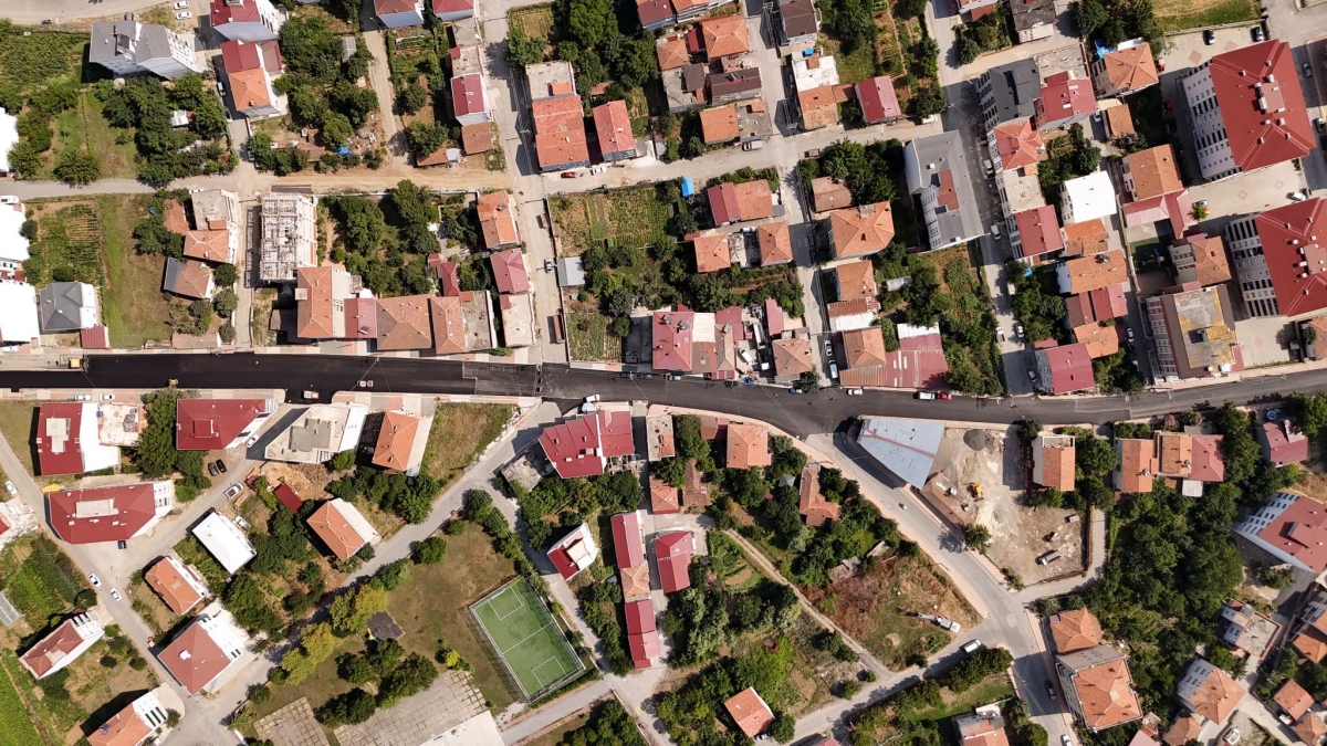 Bafra'da Yol ve Kaldırım Çalışmaları Sürüyor
