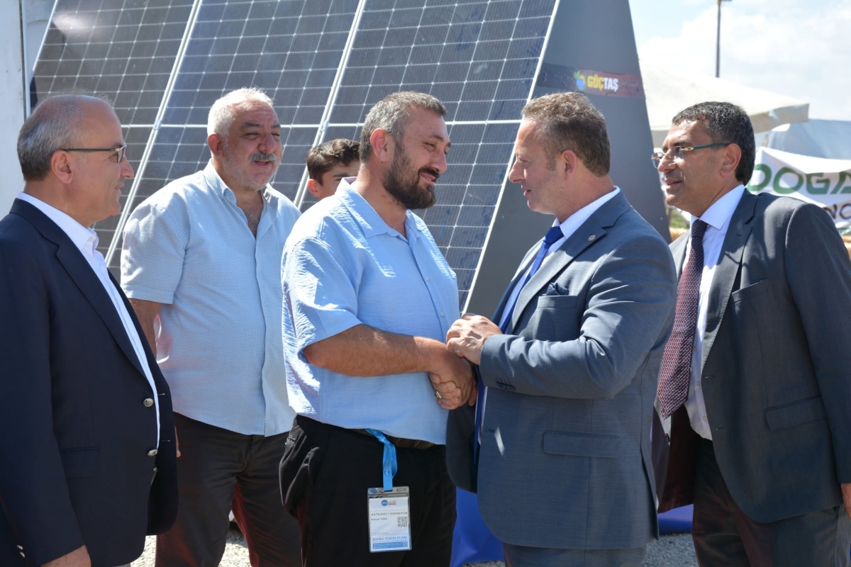 Başkan Serdal Sefa Kocabaş, Bafra Tarım ve Hayvancılık Fuarı’nda