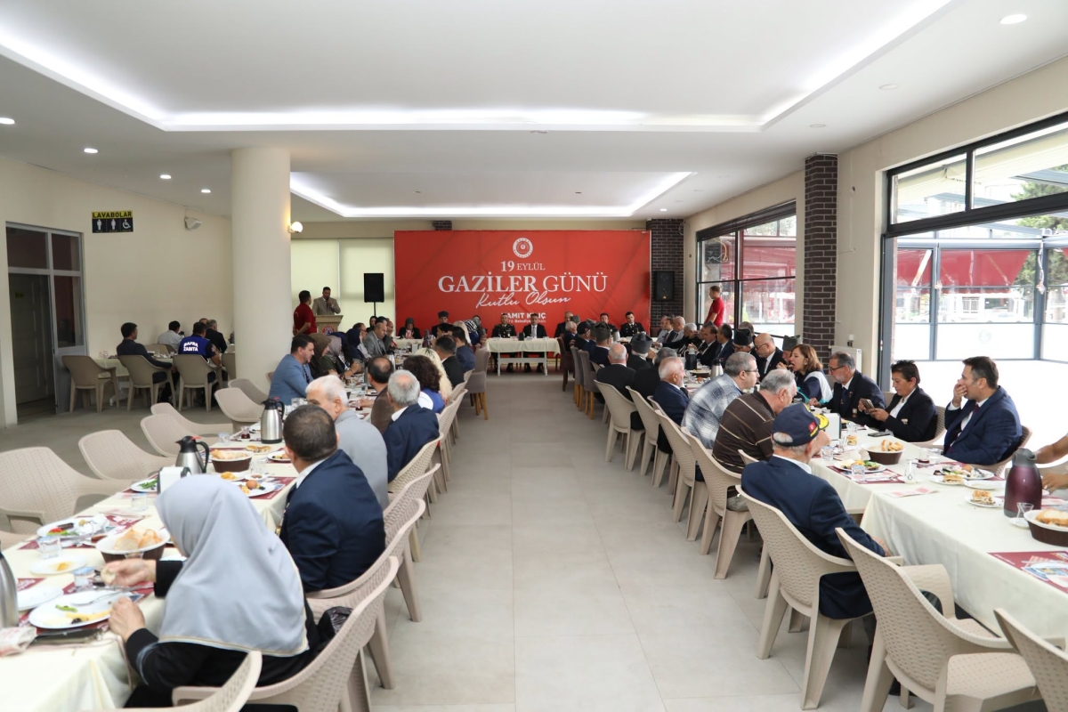 Başkan Kılıç, Gazilerle Kahvaltı Programında Buluştu