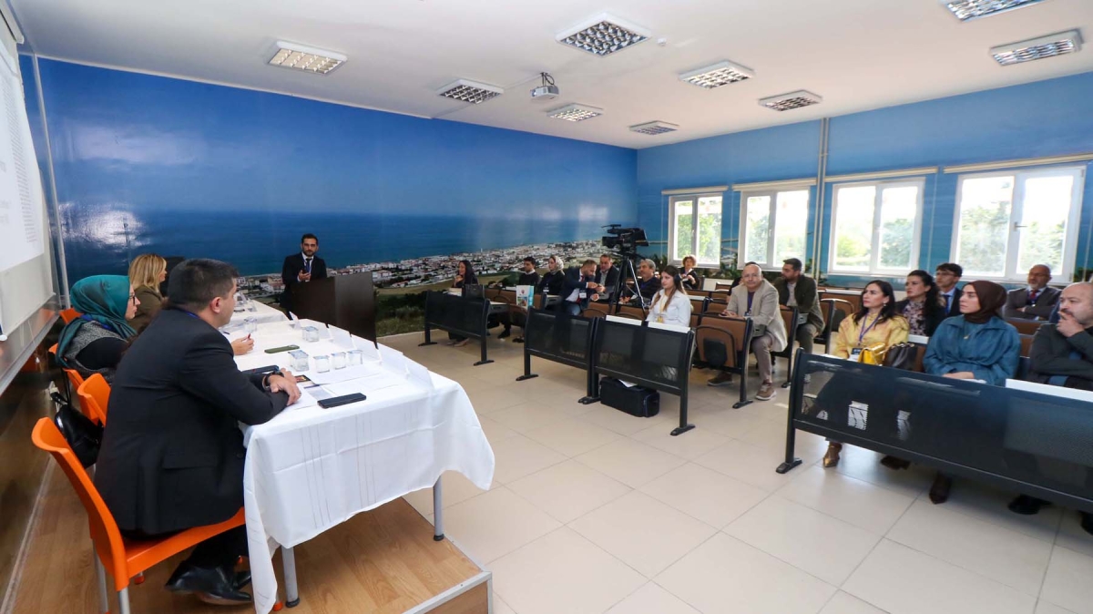II. Bafra Sempozyumu’nda Bilimsel Oturumlar Sürüyor