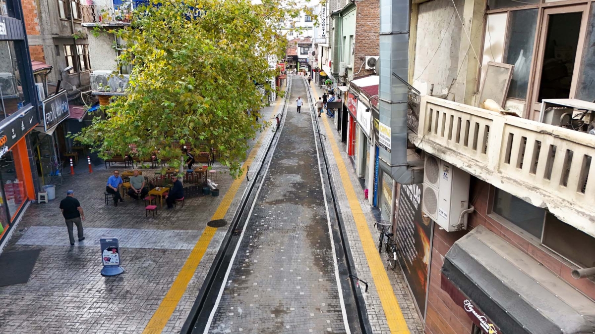 Bafra’da Cadde ve Sokaklar Yeni Yüzüne Kavuşuyor