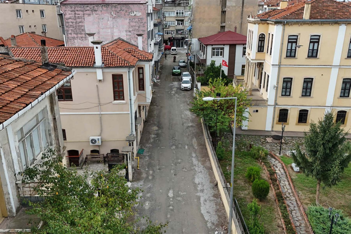 Bafra’da Cadde ve Sokaklar Yeni Yüzüne Kavuşuyor