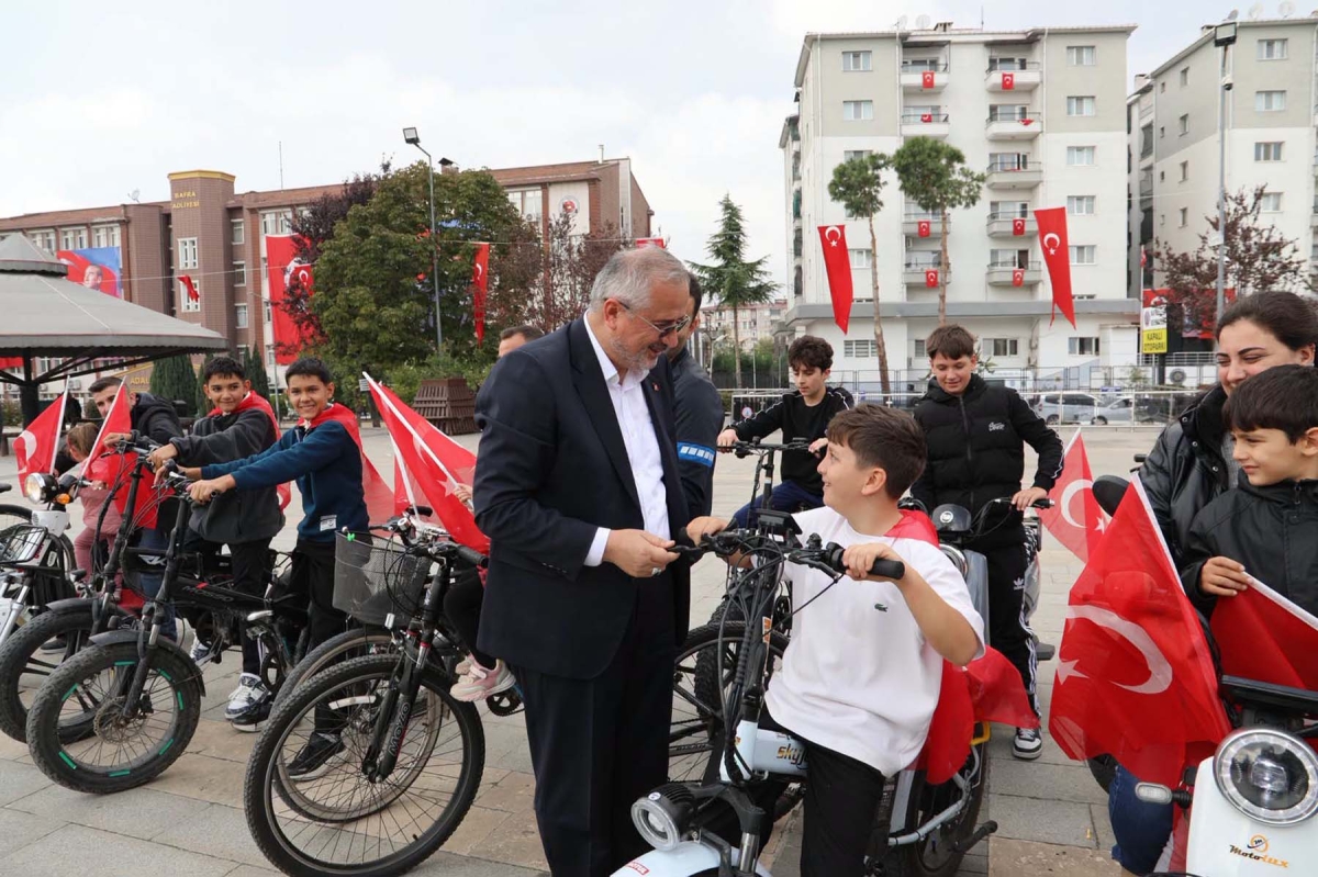 Bafra’da Milli Bayram Coşkusu Pedallara Yansıdı