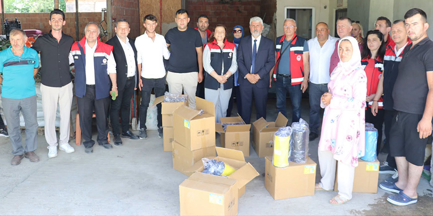 Samsun’da Sebze Üreticilerine Yapışkan Böcek Yakalama Tuzağı