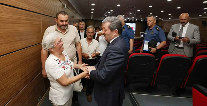 Merkez İlçeler Muhtarlar Toplantısı'nda Gelecek Vizyonu Ele Alındı