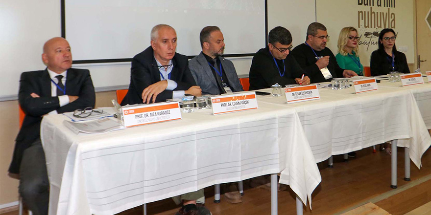 II. Bafra Sempozyumu’nda Bilimsel Oturumlar Sürüyor