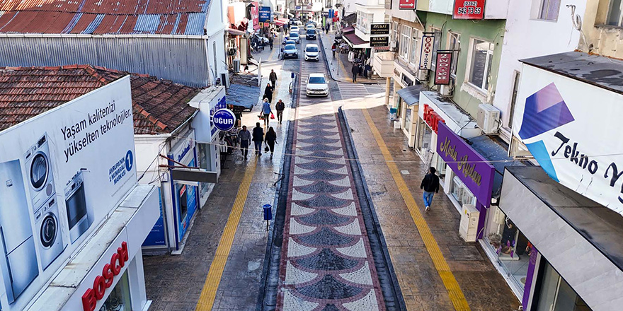 Bafra’da Cadde ve Sokaklar Yeni Yüzüne Kavuşuyor