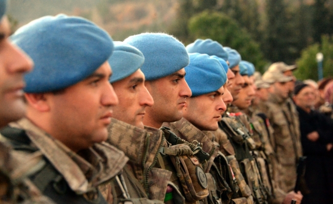 Komandolar El-Bab'a uğurlandı