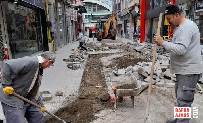 Fen İşleri Ekipleri İlkadım’da Tamir Tadilat Yenileme Çalışmalarına Hız Verdi