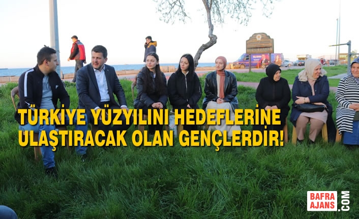 İrfan Şenocak: Türkiye Yüzyılını Hedeflerine Ulaştıracak Olan Gençlerdir!