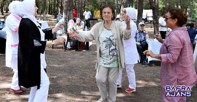 Yıllar Sonra Piknik Yaptılar