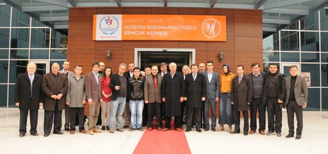 Başkan Şahin’den Gençlik Merkezi Ziyareti