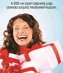 Piazza’da “hafta İçi Alışverişe” Sürpriz Hediye 