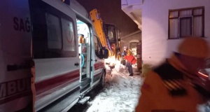 Ambulanslar Yolda Kaldı, Bafra Belediyesi Yetişti