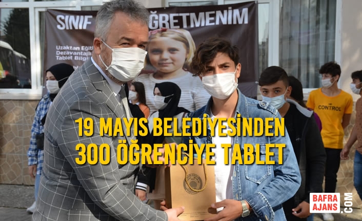 19 Mayıs Belediyesinden 300 Öğrenciye Tablet