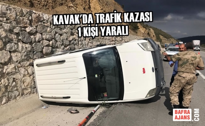 Kavak'da Trafik Kazası: 1 Yaralı