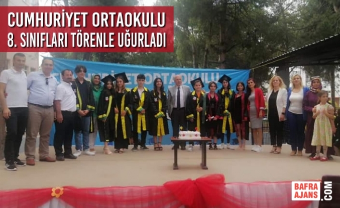 Cumhuriyet Ortaokulu 8. Sınıfları Törenle Uğurladı